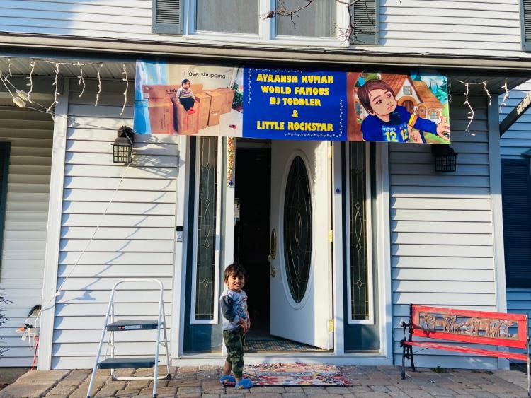 Toddler’s Walmart shopping spree finally unboxed with a special party