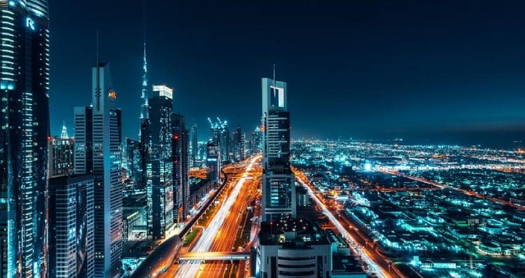 Ministry of Health celebrates UAE Innovation Month by showcasing WhatsApp service for issuing birth certificates and collaborative browsing