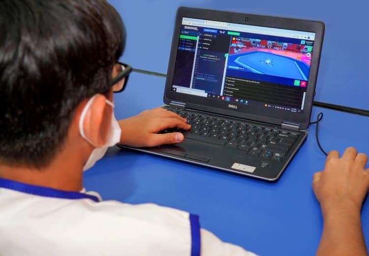 Sharjah Children achieves 3rd place in VRAD1