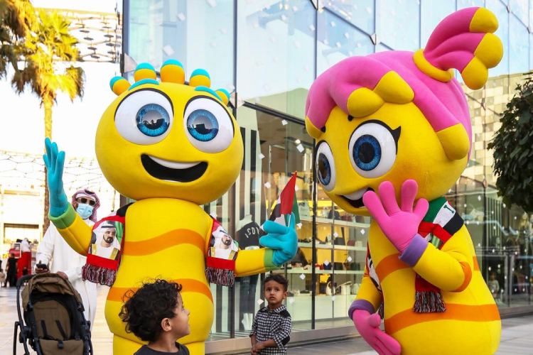 DAILY SURPRISES ARE BACK THIS DSS WITH 25 UNBELIEVABLE DAILY DEALS FOR THE 25TH ANNIVERSARY EDITION