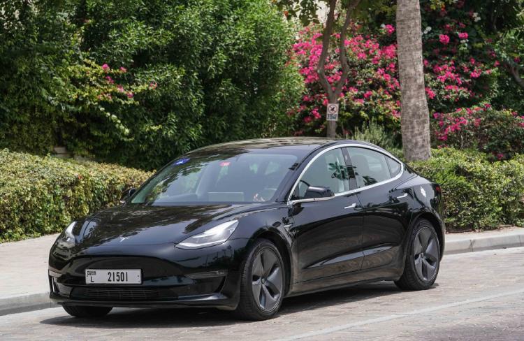 Tesla Model 3 to join Dubai Taxi fleet on trial basis1