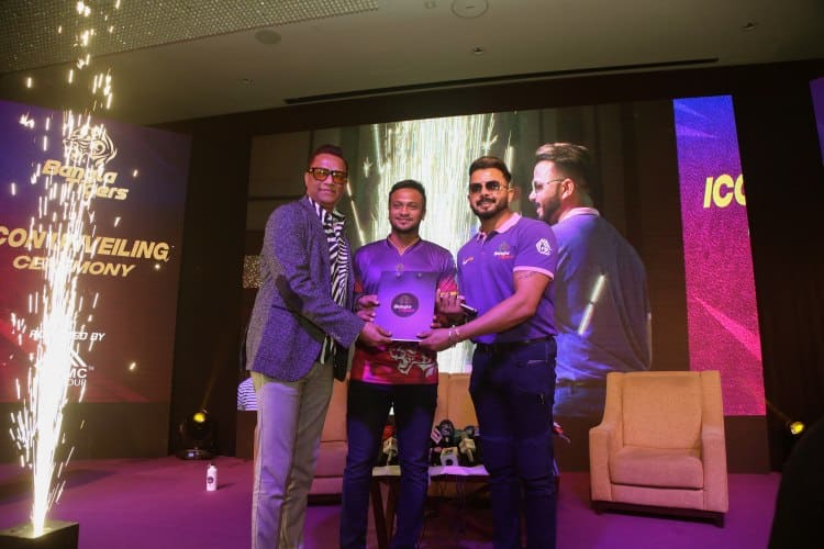 Shakib al Hasan- Srisant-Bangla Tigers-T10