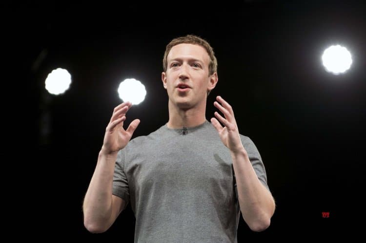 WhatsApp rolling out Call Links, group video call for 32 people Mark Zuckerberg