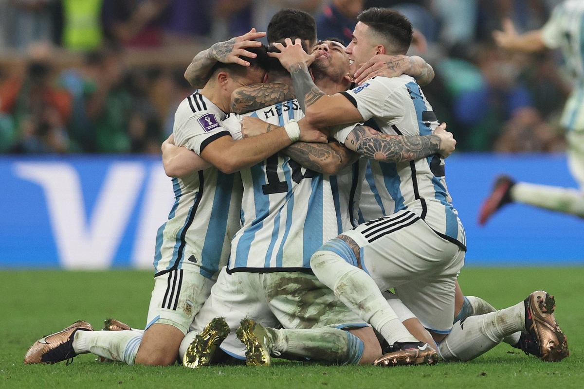 Argentina-climb-to-second-place-in-FIFAs-standings-after-winning-World-Cup1