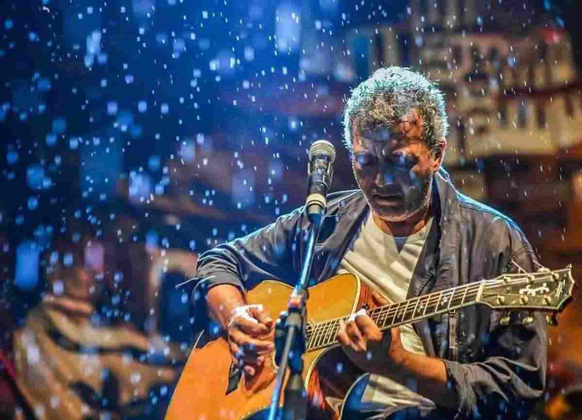 Get set ready to witness Indian Indie-Pop King, Lucky Ali perform live on December 3, 2022, at Agenda Dubai Media City1