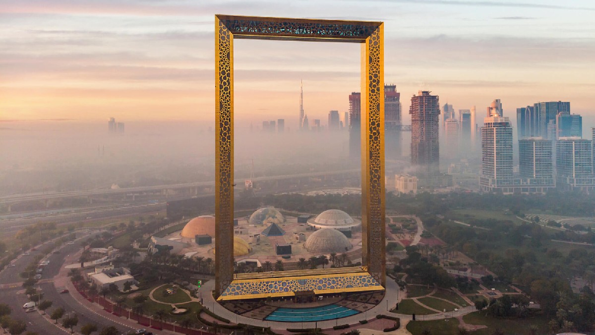 this-day-that-year-january-1-history-dubai-frame