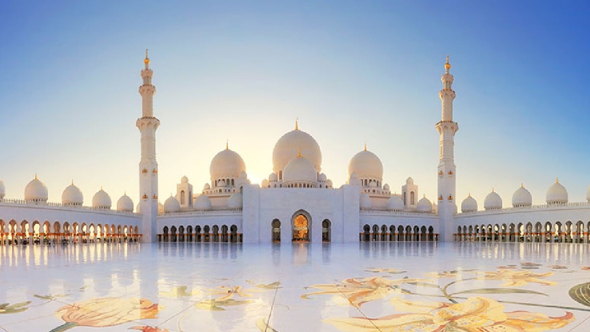 this-day-that-year-january-21-history-sheikh-zayed-grand-mosque