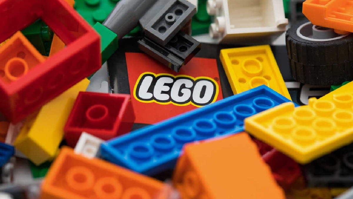 this-day-that-year-january-28-history-lego