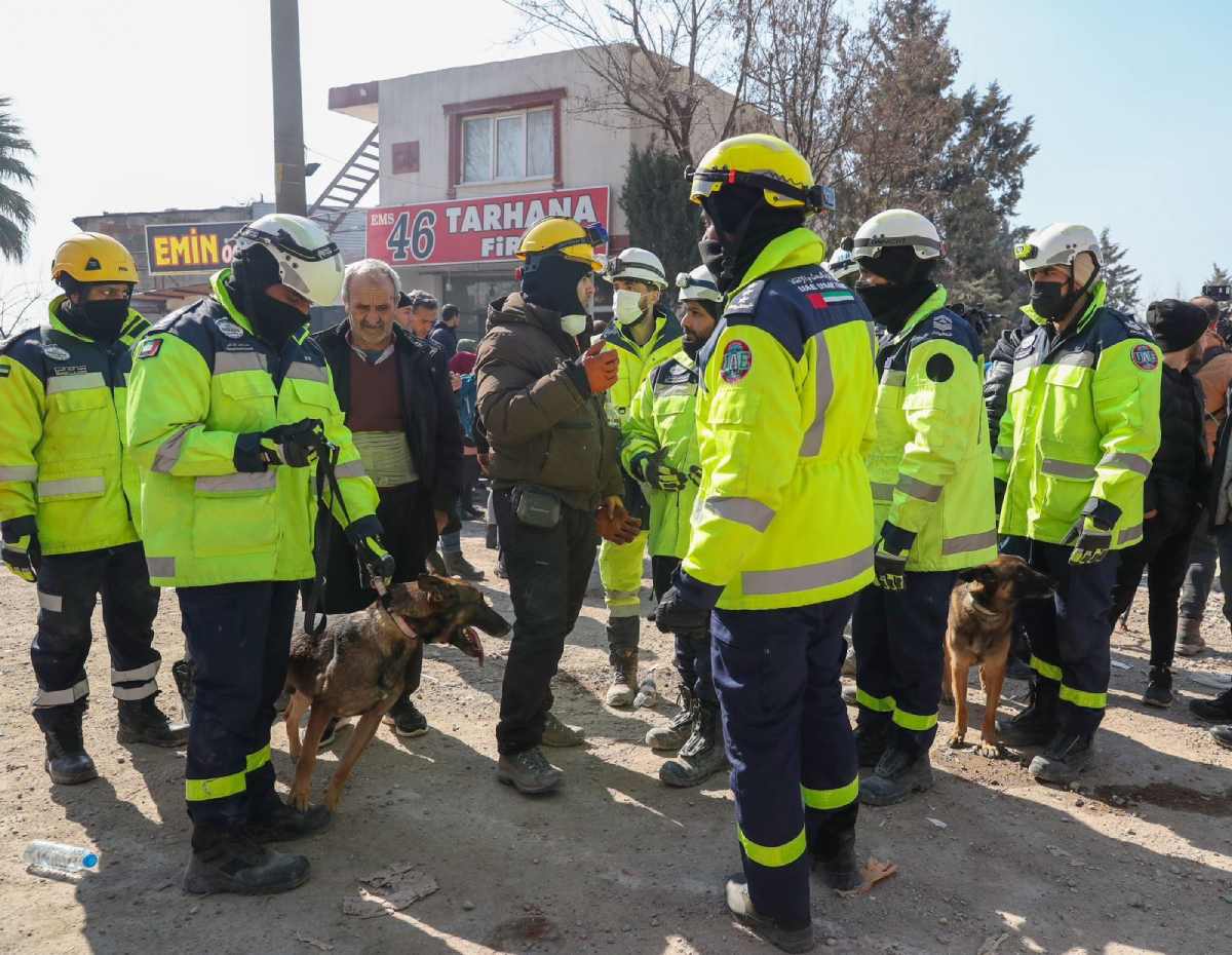 Emirati squad rescues two men in Kahramanmaraş nine days after earthquake