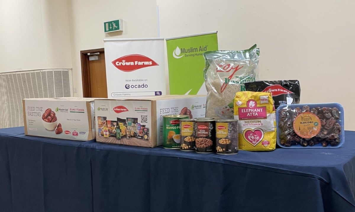 UK charity Ramadan meal Muslim Aid begins its distribution of 30,000 meals to combat Ramadan cost-of-living crisis