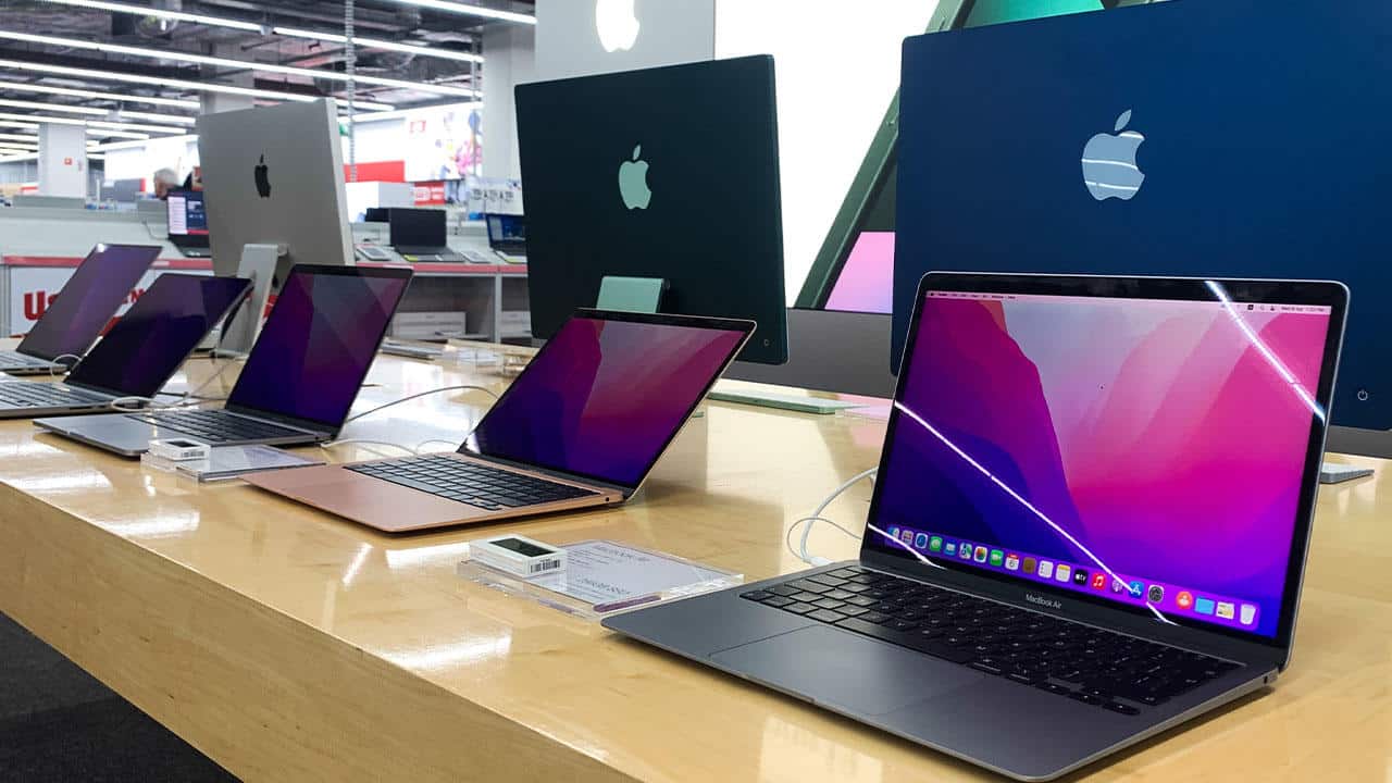 apple-samsung-halt-india-imports