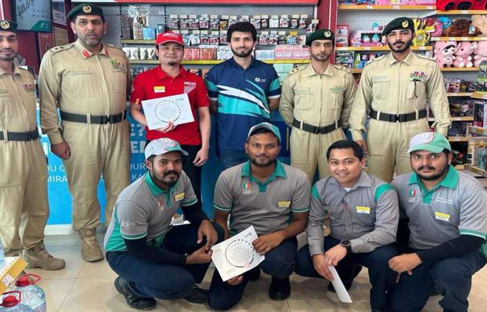 Dubai Police Commends ENOC Station Workers for Swift Action During Vehicle Fire