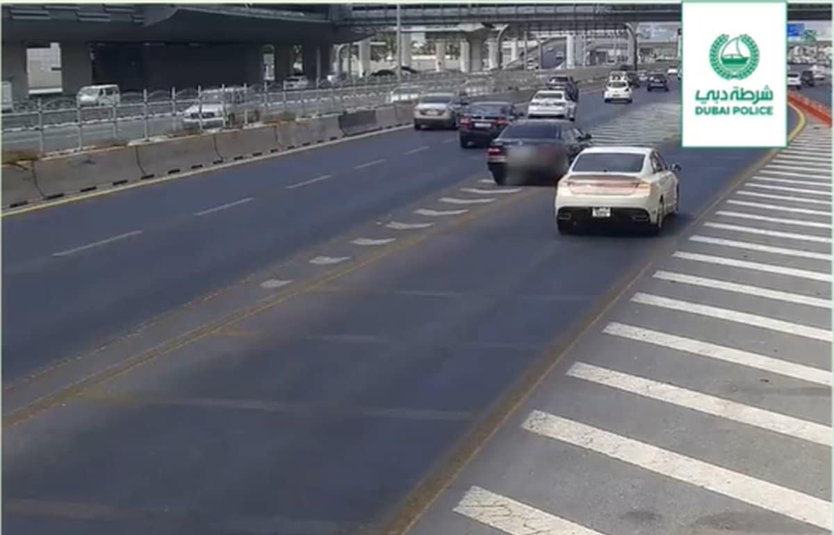 Dubai Police- 107 Accidents- Lane Violations- Roads