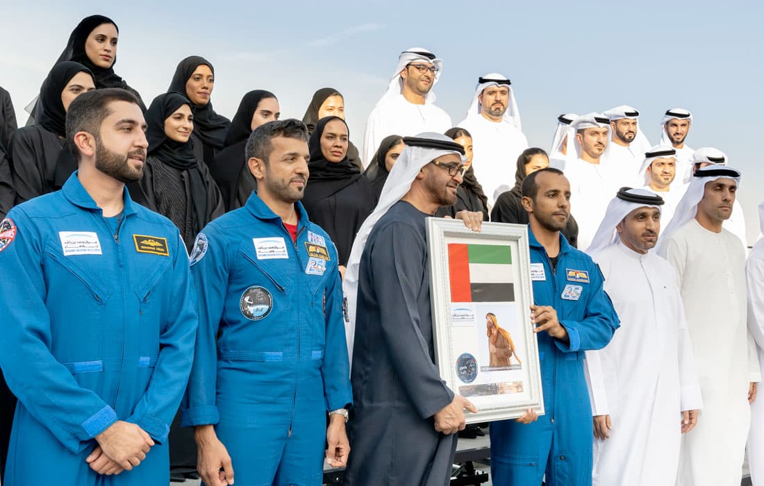 Mohamed-bin-Zayed-welcomes-astronaut-Sultan-Al-Neyadi