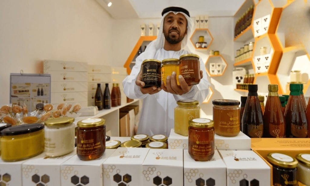 Hatta-Honey-Festival-beekeepers-bees