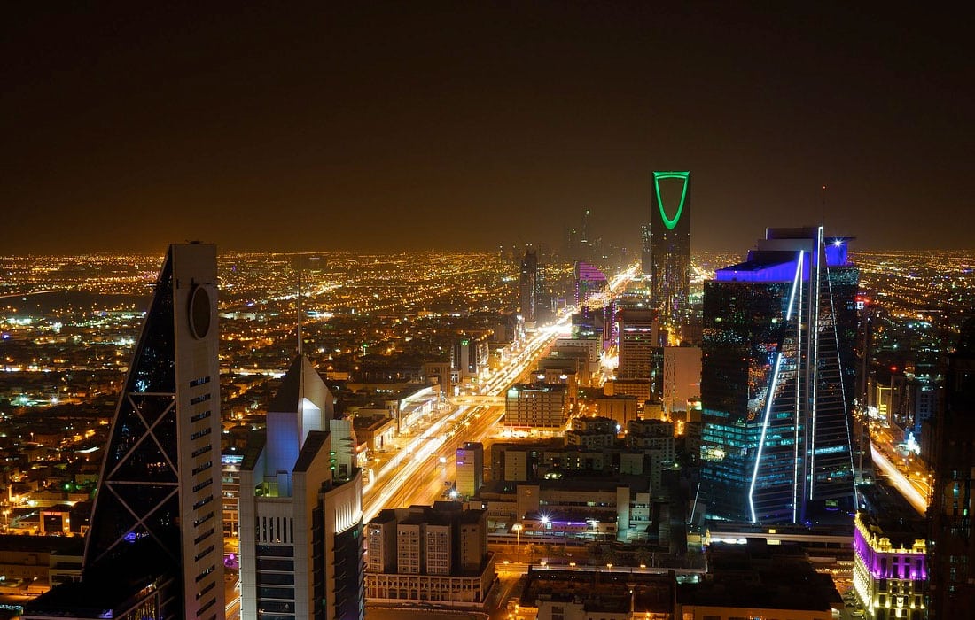Riyadh-nightlife-alcohol-store