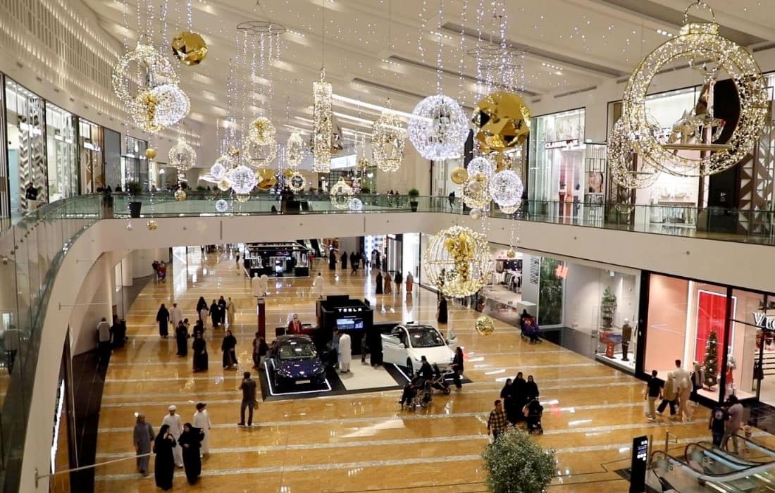 Sharjah-Shopping-Promotions-closes