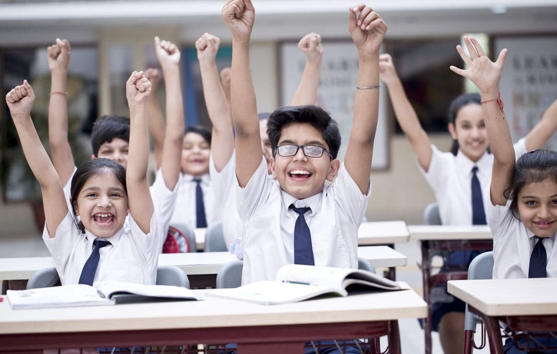 DHA-KHDA-students-school