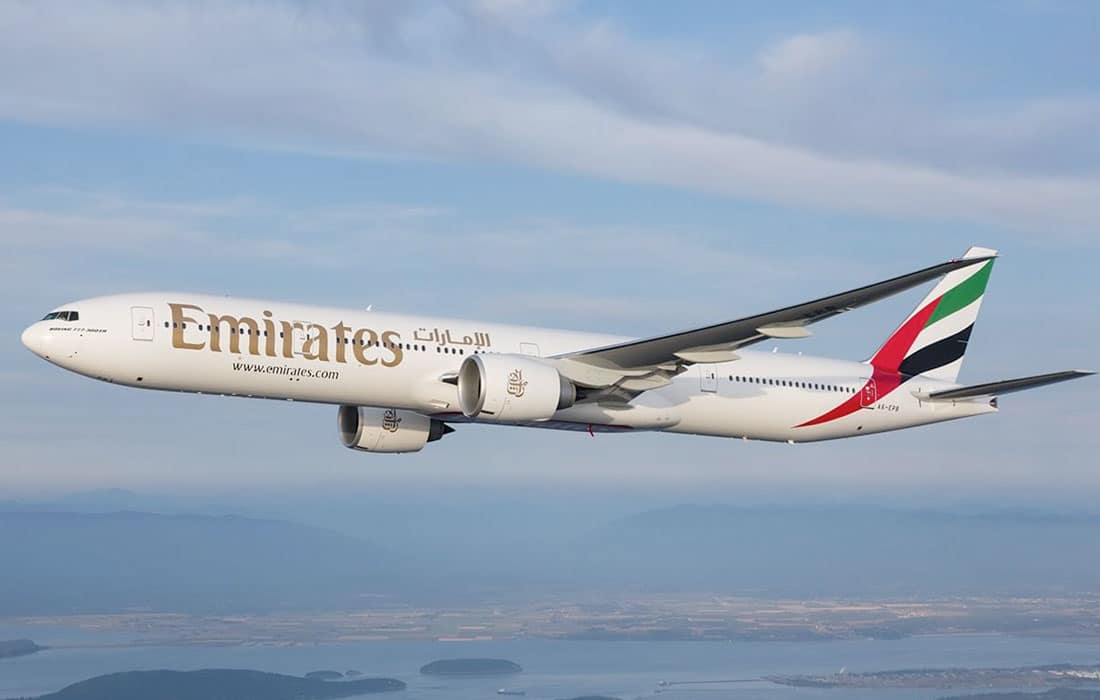 Emirates-airlines-passenger-aircraft