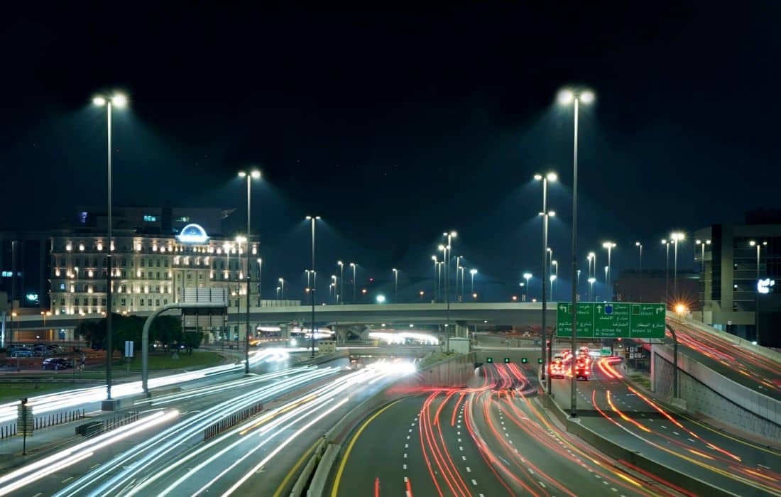 RTA upgrades 900 lighting units to LED technology along 9 km of Sheikh Rashid Street