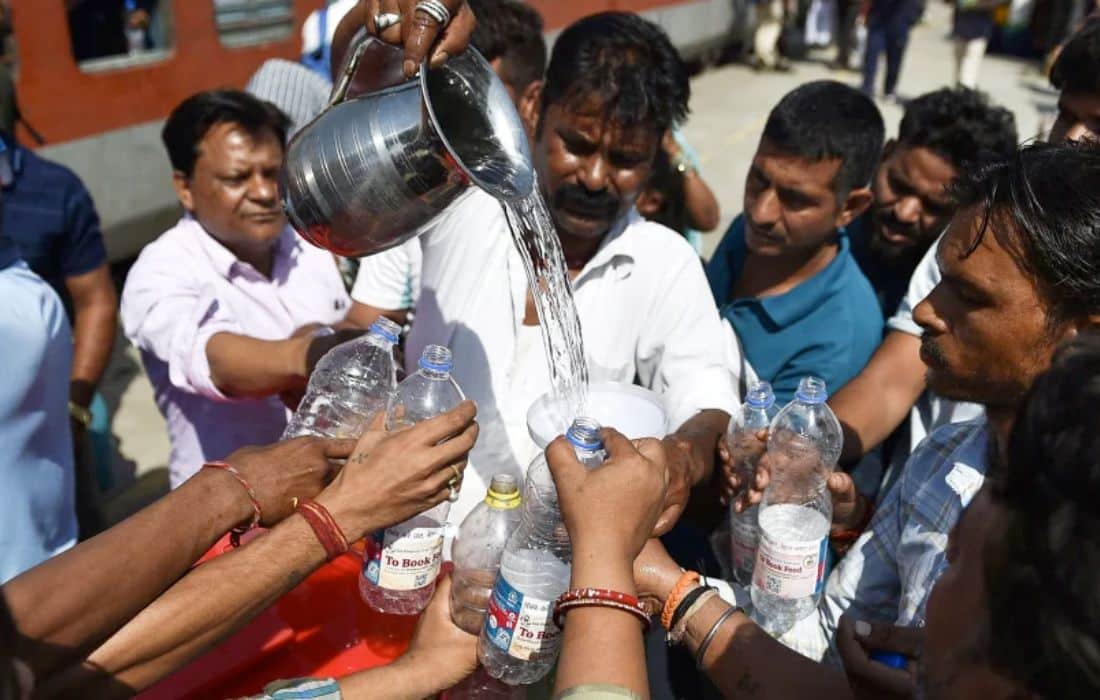 Delhi temperature reaches 52.9C (127F) in India’s most intense heatwave