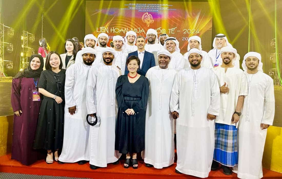 Mubarak Al Otaiba Troupe