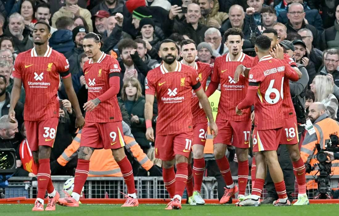 Liverpool defeat Chelsea to reclaim Premier League lead