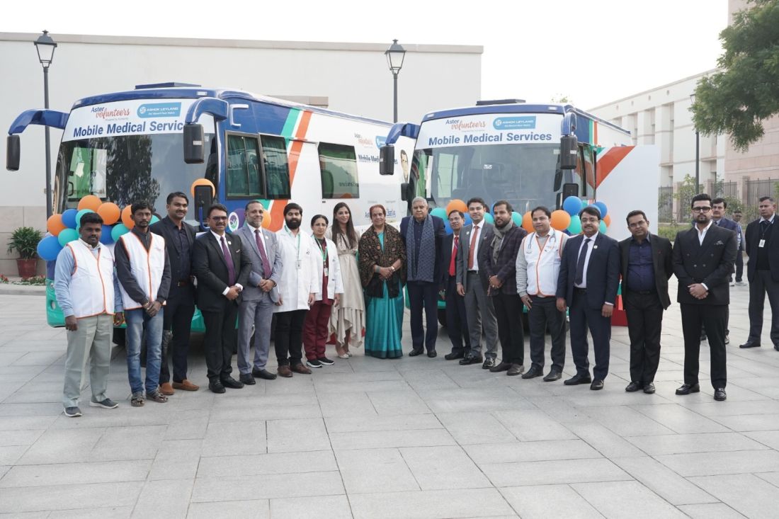 Hon'ble Vice President of India, Shri Jagdeep Dhankhar, Flags Off the 50th Mobile Medical Clinic by Aster Volunteers