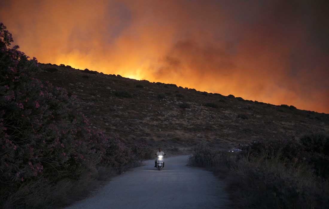 Türkiye wildfires raze villages in Izmir with over 700 blazes in 10 days, government confirms full control.