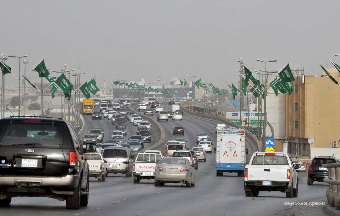 Saudi Arabia bans unlicensed passenger transport