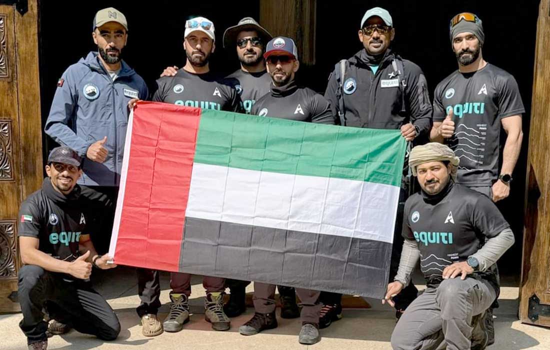 UAE youth Kilimanjaro climb raises national flag