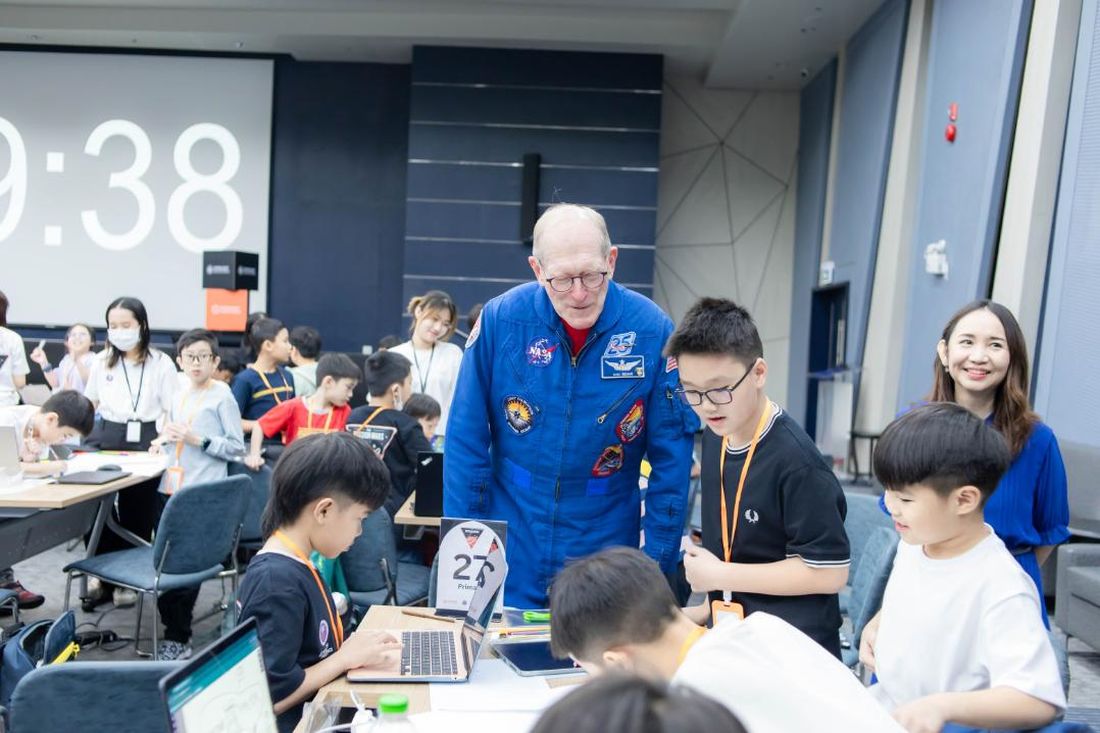 children can learn about how to build a future on a new planet with NASA Astronaut Sam Gemar