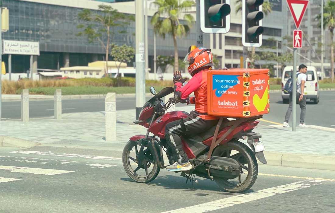 Dubai to restrict delivery bikes from fast lanes starting November